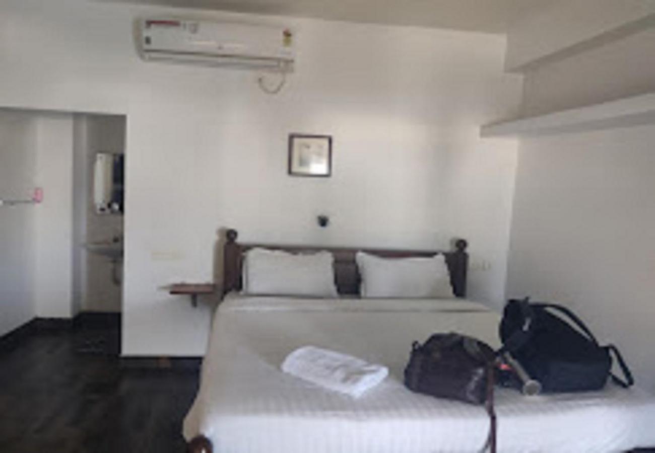The French Villa Elite Pondicherry Bagian luar foto
